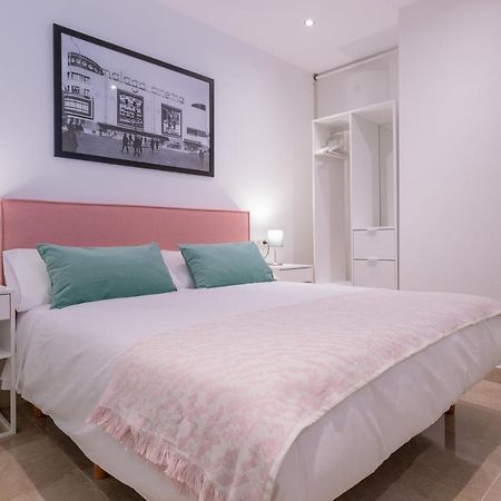מאלגה Apartamentos Miraflores מראה חיצוני תמונה
