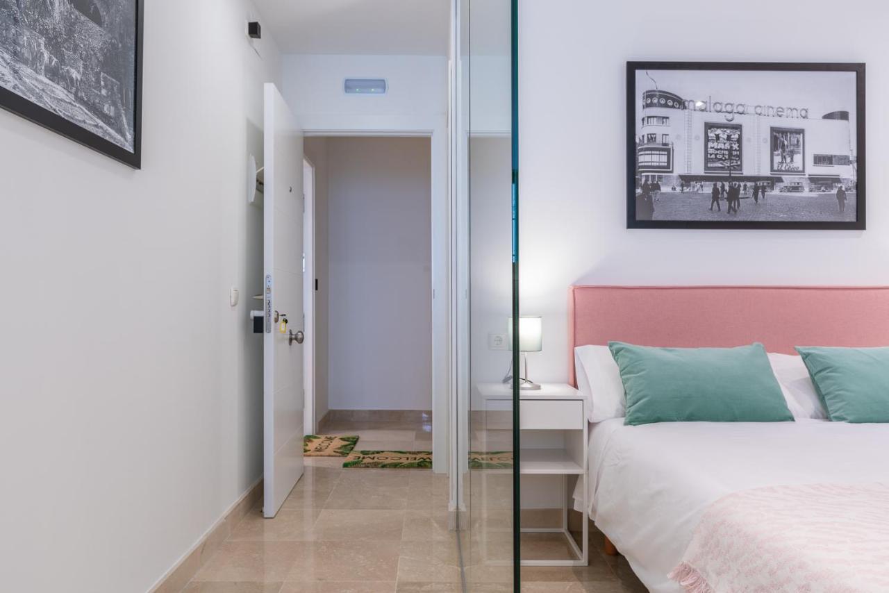 מאלגה Apartamentos Miraflores מראה חיצוני תמונה