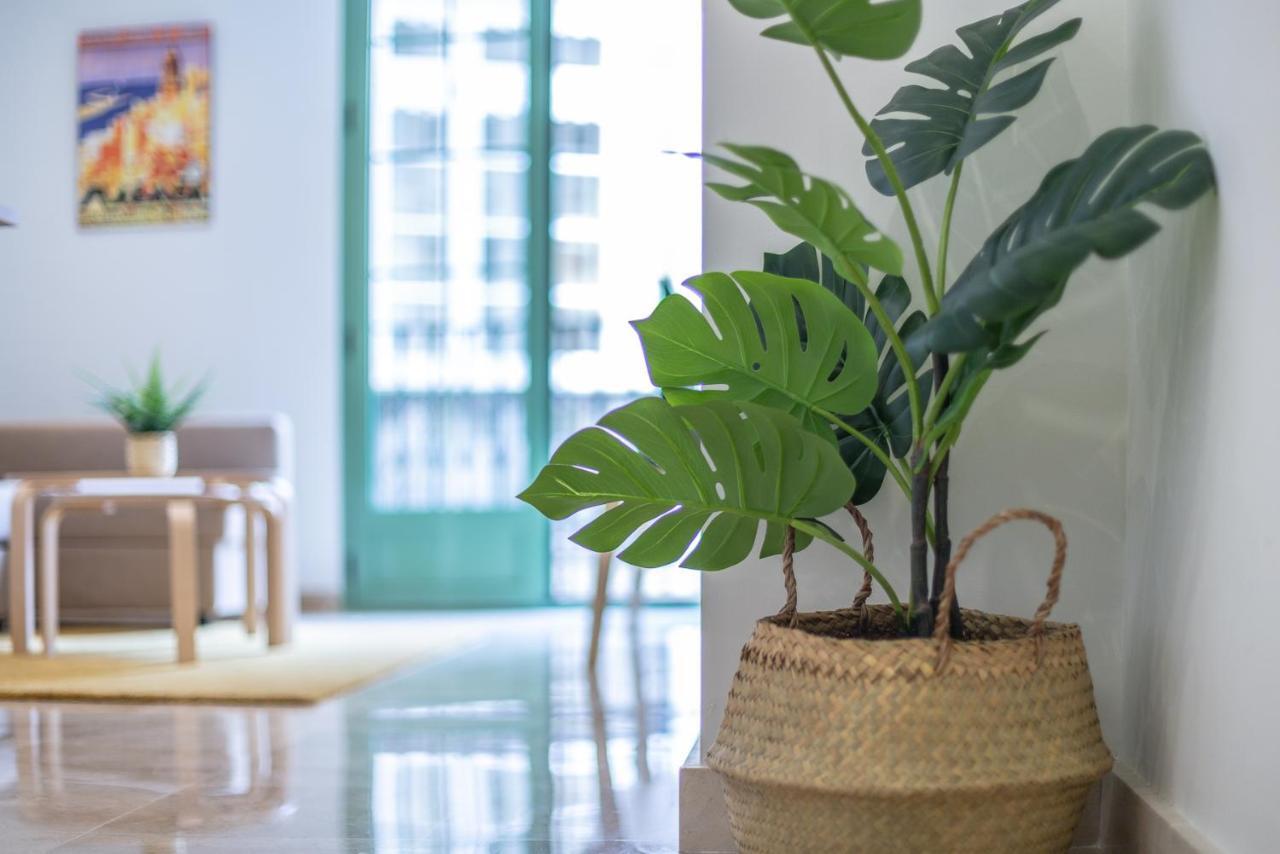 מאלגה Apartamentos Miraflores מראה חיצוני תמונה