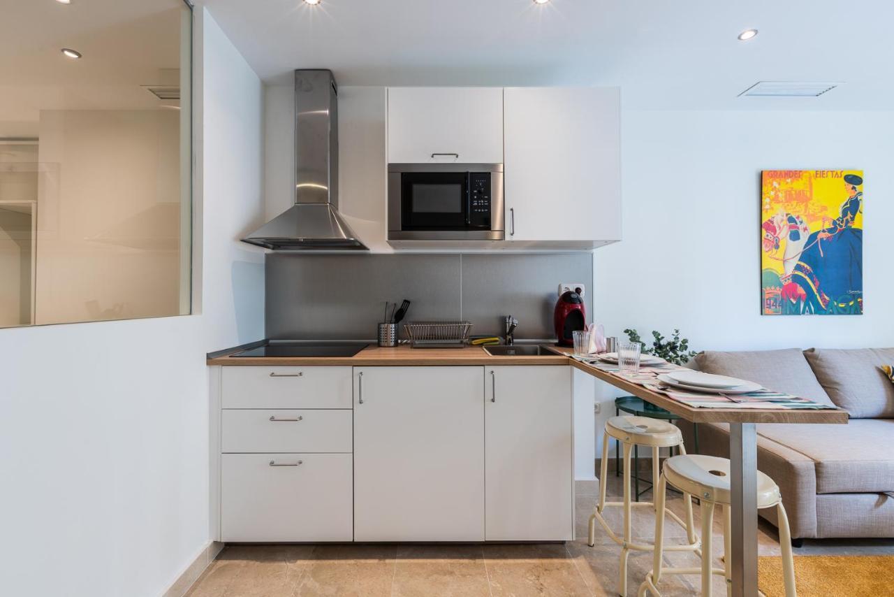 מאלגה Apartamentos Miraflores מראה חיצוני תמונה