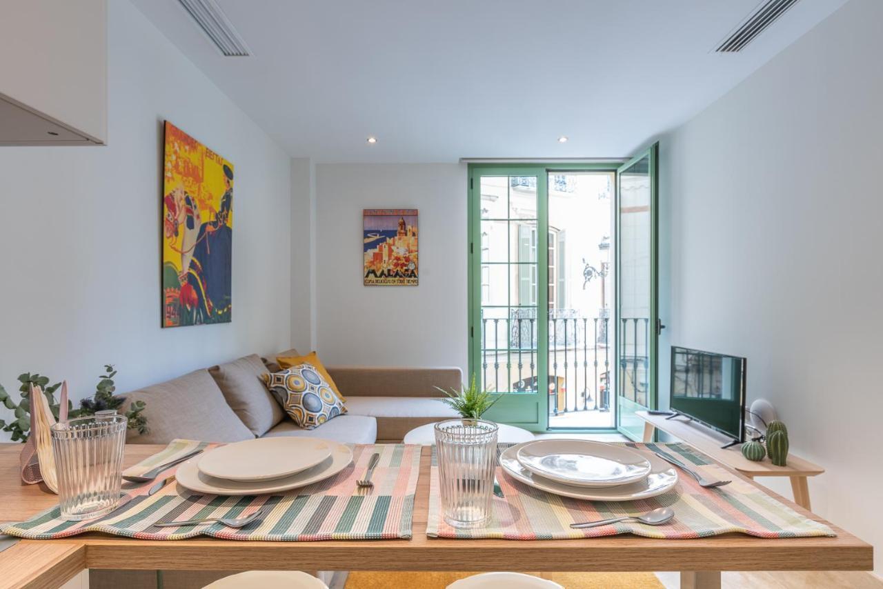 מאלגה Apartamentos Miraflores מראה חיצוני תמונה